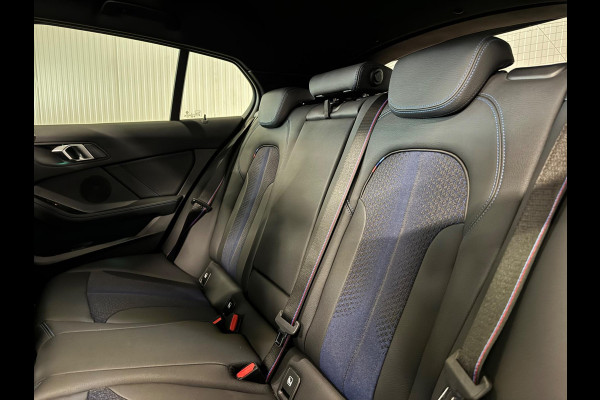 BMW 1-serie 120i | PANO | M-SPORT | CAMERA | LED | SHADOW LINE