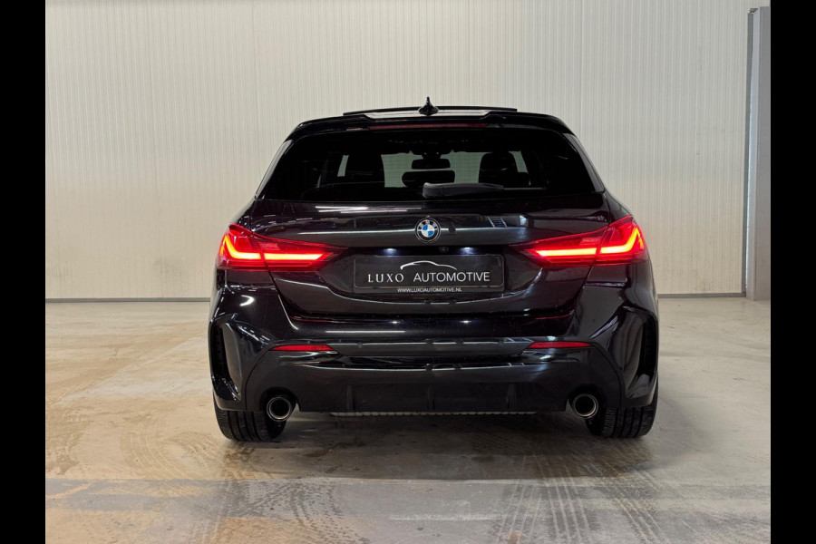 BMW 1-serie 120i | PANO | M-SPORT | CAMERA | LED | SHADOW LINE