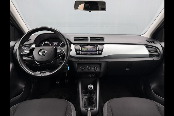 Škoda Fabia Combi BWJ 2021 | 1.0 TSI 96PK Active | AIRCO | CAMERA A | CARPLAY | CRUISE | PDC | LMV | MULTI FUNC STUUR | MISTLAMPEN