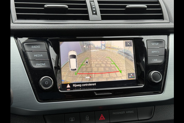 Škoda Fabia Combi BWJ 2021 | 1.0 TSI 96PK Active | AIRCO | CAMERA A | CARPLAY | CRUISE | PDC | LMV | MULTI FUNC STUUR | MISTLAMPEN