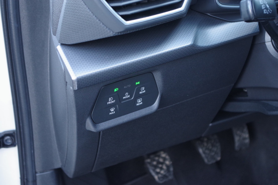 Seat Leon 1.0 TSI 110 PK Style, Camera, LED, Climate Control, Carplay