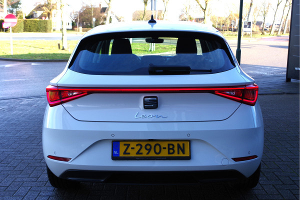Seat Leon 1.0 TSI 110 PK Style, Camera, LED, Climate Control, Carplay