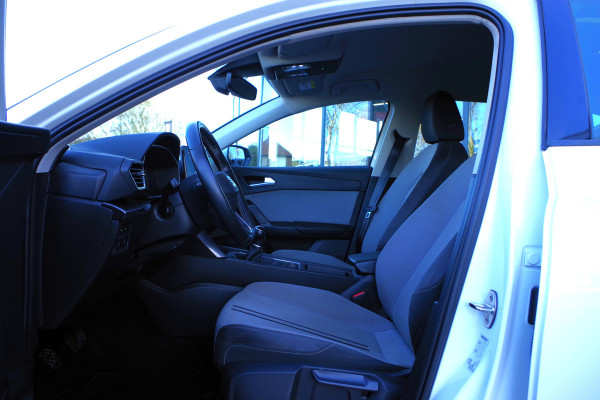 Seat Leon 1.0 TSI 110 PK Style, Camera, LED, Climate Control, Carplay