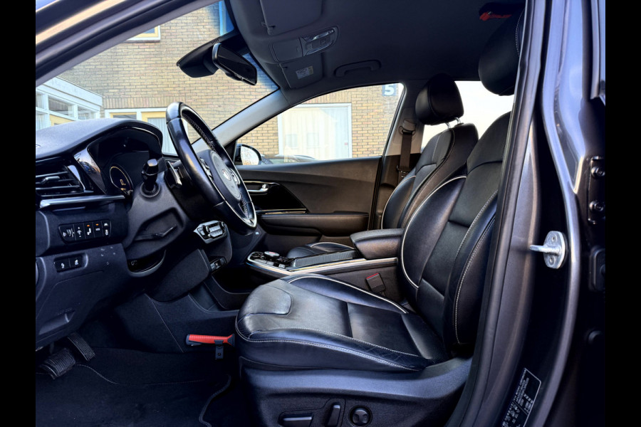 Kia e-Niro ExecutiveLine 64 kWh 3-Fase, Leer, Camera, Stoel/Stuur Verwarming