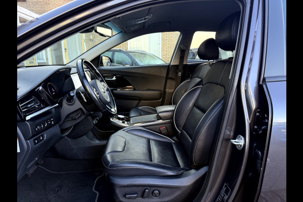 Kia e-Niro ExecutiveLine 64 kWh 3-Fase, Leer, Camera, Stoel/Stuur Verwarming