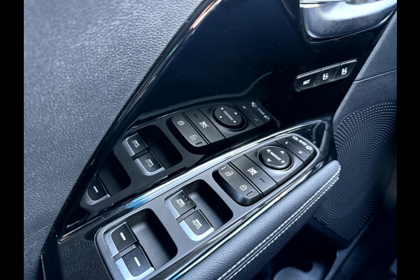 Kia e-Niro ExecutiveLine 64 kWh 3-Fase, Leer, Camera, Stoel/Stuur Verwarming