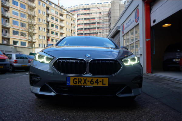 BMW 2 Serie Gran Coupé 218i | Panoramadak | Leer | Sportstoelen | M-Sport accenten | Verwarmd Sportstuur | Stoelverwarming | BMW onderhouden | 2/2026 beurt gehad |