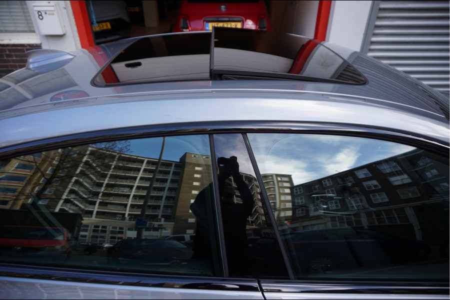 BMW 2 Serie Gran Coupé 218i | Panoramadak | Leer | Sportstoelen | M-Sport accenten | Verwarmd Sportstuur | Stoelverwarming | BMW onderhouden | 2/2026 beurt gehad |