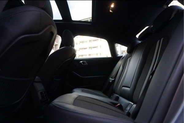 BMW 2 Serie Gran Coupé 218i | Panoramadak | Leer | Sportstoelen | M-Sport accenten | Verwarmd Sportstuur | Stoelverwarming | BMW onderhouden | 2/2026 beurt gehad |