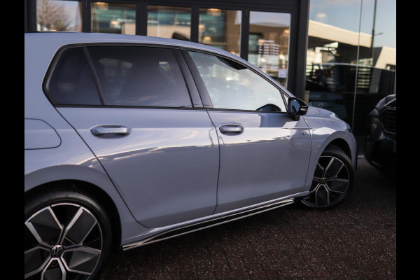 Volkswagen Golf 1.5 TSI R-Line Edition