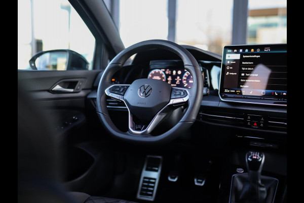 Volkswagen Golf 1.5 TSI R-Line Edition