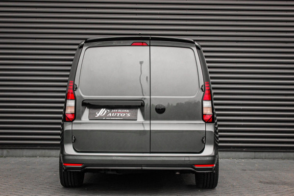 Volkswagen Caddy Cargo 2.0 TDI 199PK BLACK OPS / JB- EDITION / LEDEREN BEKLEDING / MAXTRON / SIDE- BARS/ VERLAGINGSVEREN/ELEK- PAK