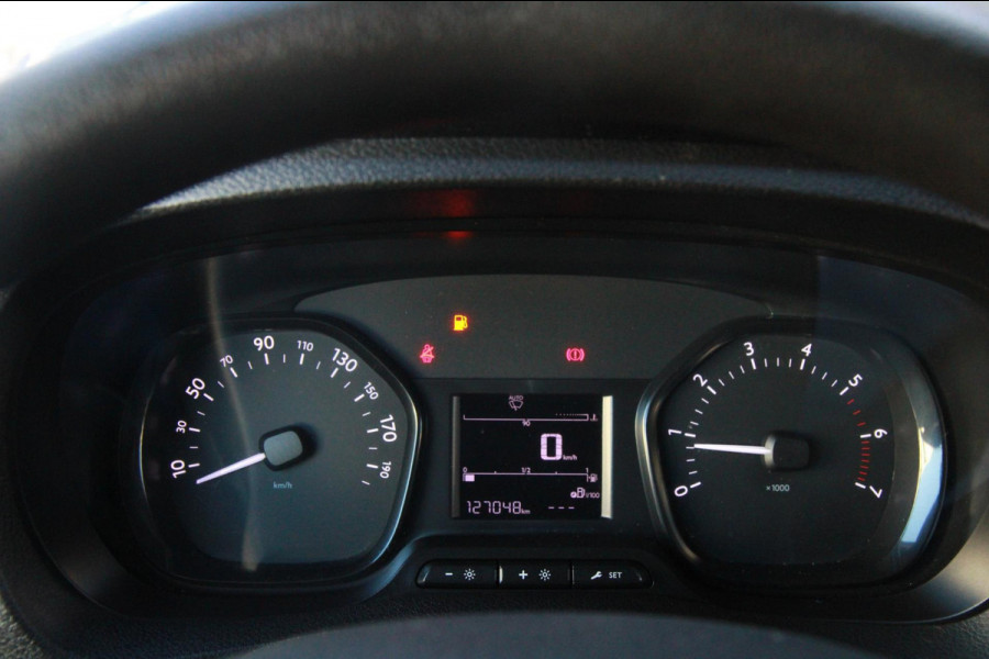 Peugeot Expert 2.0 BlueHDI 120PK L3H1 / Trekhaak / Laadruimte inrichting / Cruise / 3 zits