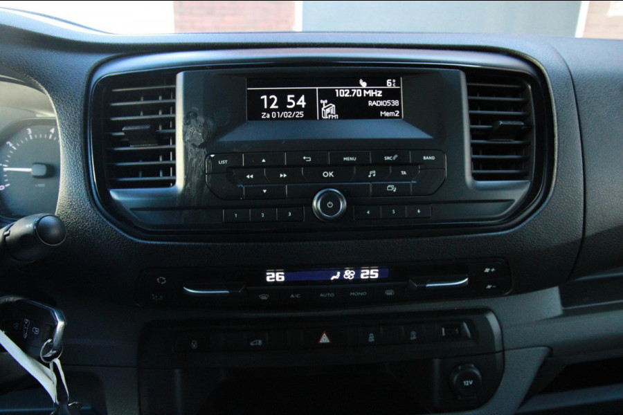 Peugeot Expert 2.0 BlueHDI 120PK L3H1 / Trekhaak / Laadruimte inrichting / Cruise / 3 zits