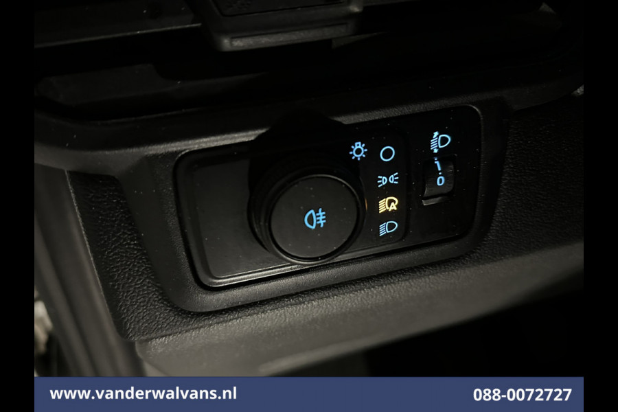 Ford Transit Custom 2.0 TDCI 136pk L2H1 Euro6 Airco | Camera | Apple Carplay | LED | Cruisecontrol Android Auto, Parkeersensoren, Verwarmde voorruit, Bijrijdersbank, 2800kg trekvermogen
