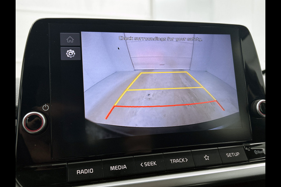 Kia Picanto 1.0 DPi 67PK 5Drs. DynamicLine Airco / LM.velgen / Pdc+Camera / Radio multimedia / Apk 02-2027