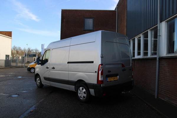 Renault Master T33 2.3 dCi 135PK L2H2 Work Edition / Trekhaak / Camera / App connect