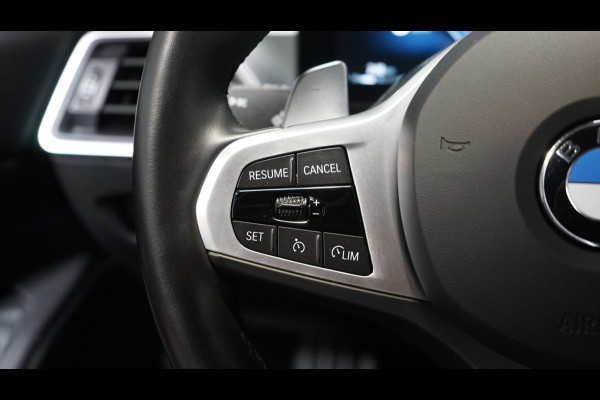 BMW 3 Serie 318i M-Sport AUTOMAAT-ALCANTARA-CARPLAY-CRUISE-DAB-LED-NAVIGATIE-SHADOW LINE