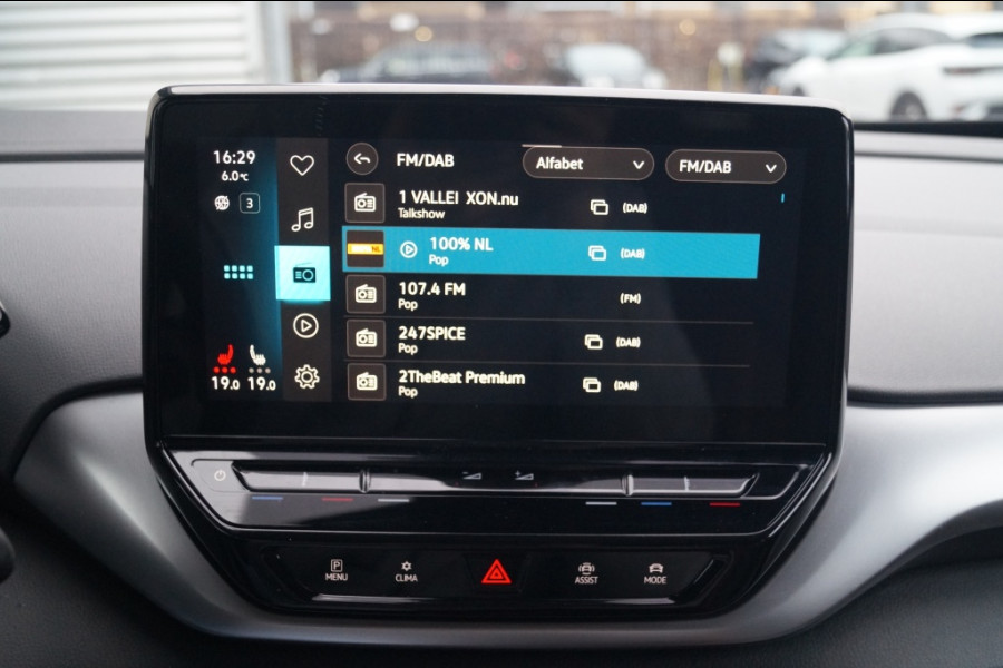 Volkswagen ID.4 First 77kWh NAVI-LED-ECC-TREKHAAK-