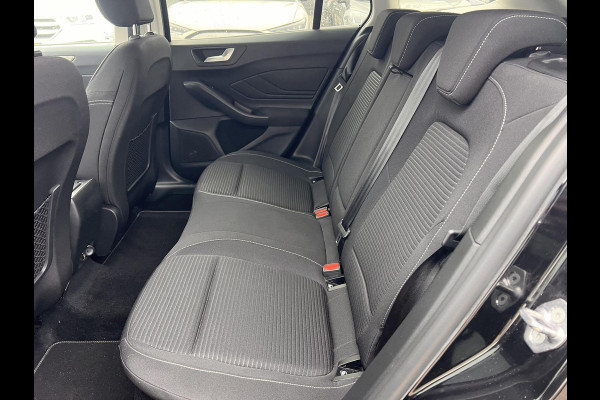 Ford FOCUS Wagon 1.0 EcoBoost Hybrid Titanium | 125pk | Winterpack | achteruitrijcamera | Cruise Control | Climate Control