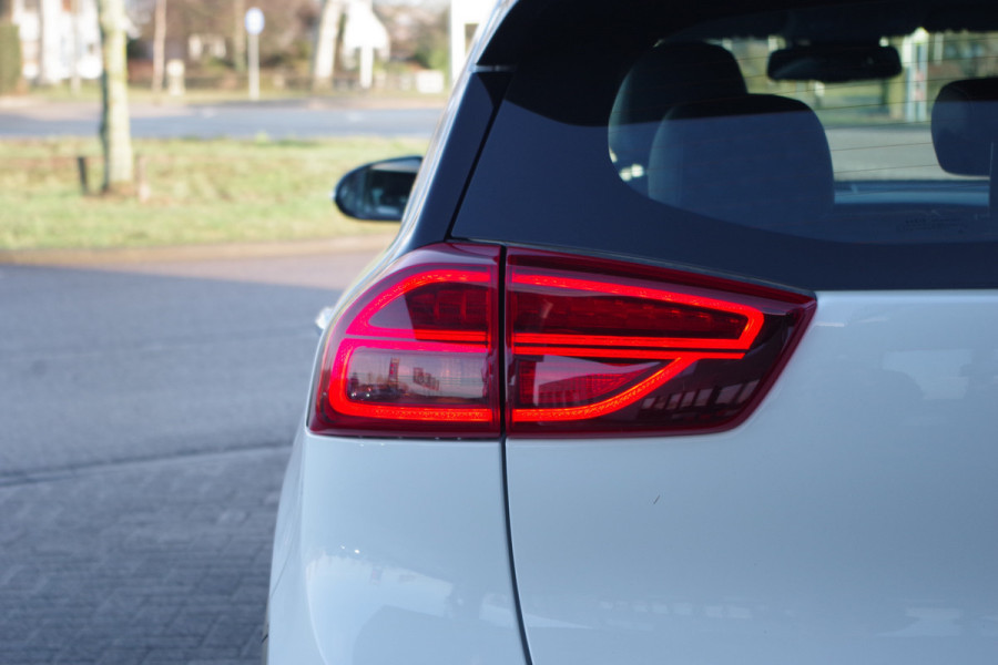 Kia Niro 1.6 GDi PHEV DynamicLine, Climate Control, Keyless, Camera, Carplay