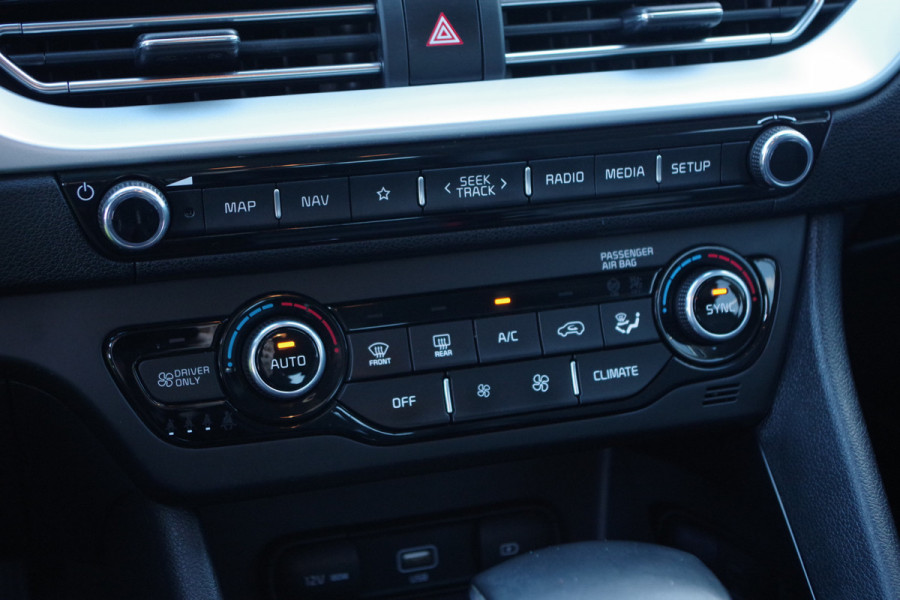 Kia Niro 1.6 GDi PHEV DynamicLine, Climate Control, Keyless, Camera, Carplay