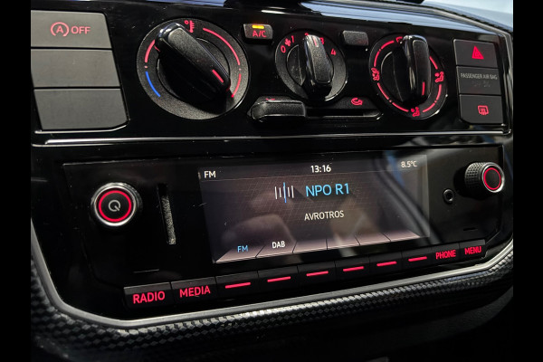 Volkswagen up! 1.0 BMT move up! Airco | Cruise | Camera | PDC
