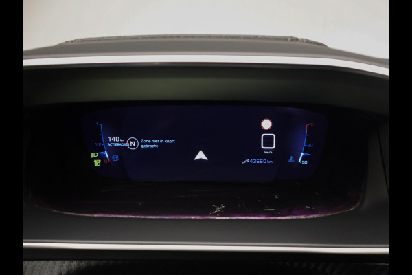 Peugeot 208 1.2 PureTech GT-line (APPLE CARPLAY,CAMERA,LED,NAVI,CRUISE,CLIMATE,SPORTSTOELEN,GETINT,LM VELGEN,NETTESTAAT)