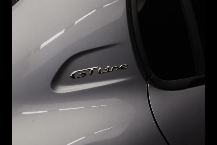 Peugeot 208 1.2 PureTech GT-line (APPLE CARPLAY,CAMERA,LED,NAVI,CRUISE,CLIMATE,SPORTSTOELEN,GETINT,LM VELGEN,NETTESTAAT)