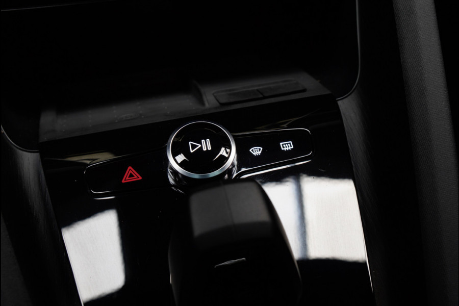 Polestar 2 Long Range Single Motor 78 kWh Pano 360 ° Pilot ACC Alcantara Stuurverwarming Memory seats Stoelverwarming voor & achter LM velgen