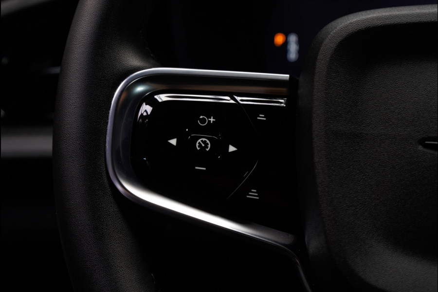 Polestar 2 Long Range Single Motor 78 kWh Pano 360 ° Pilot ACC Alcantara Stuurverwarming Memory seats Stoelverwarming voor & achter LM velgen