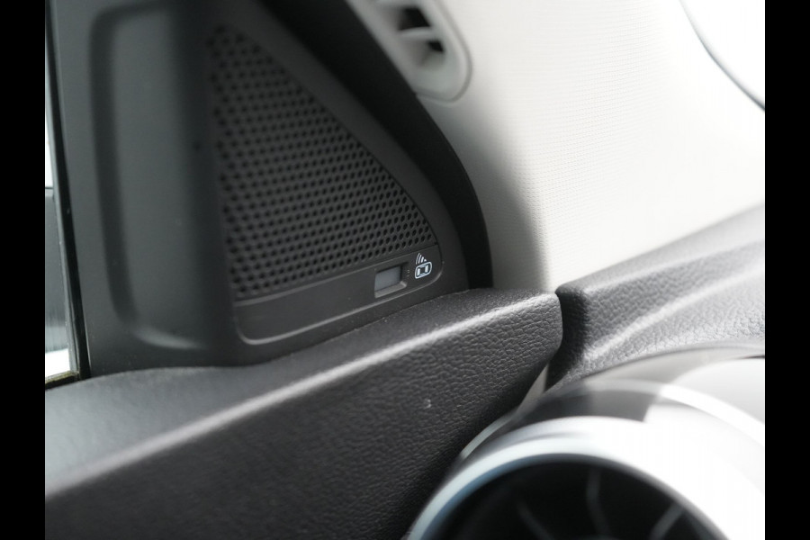 MG EHS 1.5 TGDI Luxury Plug In Hybrid 258pk PHEV | Panodak | 360 Camera | Adaptive Cruise | Lederen Sportstoelen Verwarmd | Blis | Apple Carplay | Keyless | Sfeerverlichting | Navigatie | Virtual | DAB+ |