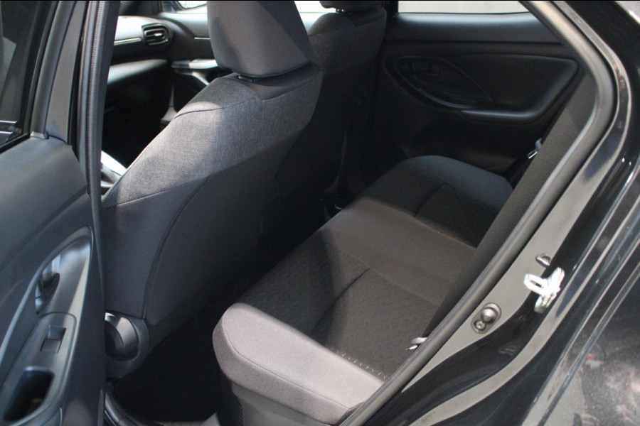 Toyota Yaris Cross 1.5 Hybrid Dynamic Camera/Navi/Cruise Rijklaar incl bovag garantie