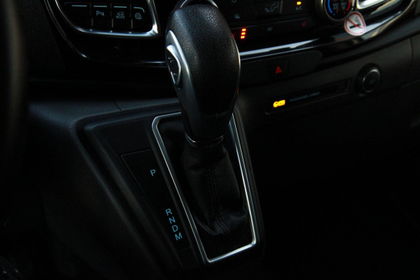 Ford Transit Custom 320 2.0 TDCI L2H1 Platinum Edition DC / Automaat 130PK / BOM VOL