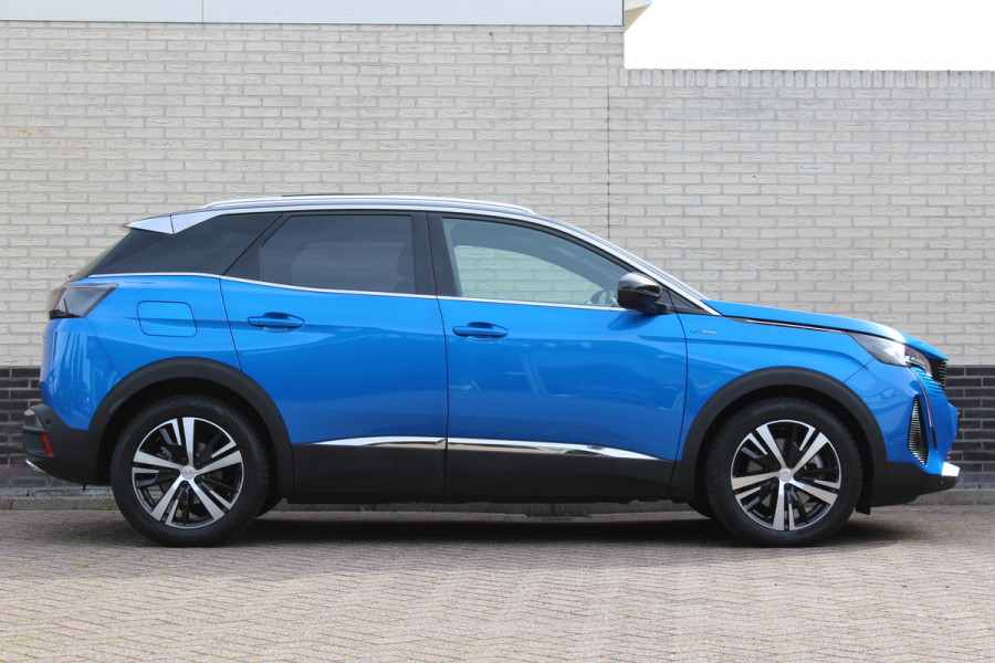 Peugeot 3008 1.6 HYbrid 225 GT | Panoramadak | All-season | BLIS | Adaptieve Cruise | Navigatie