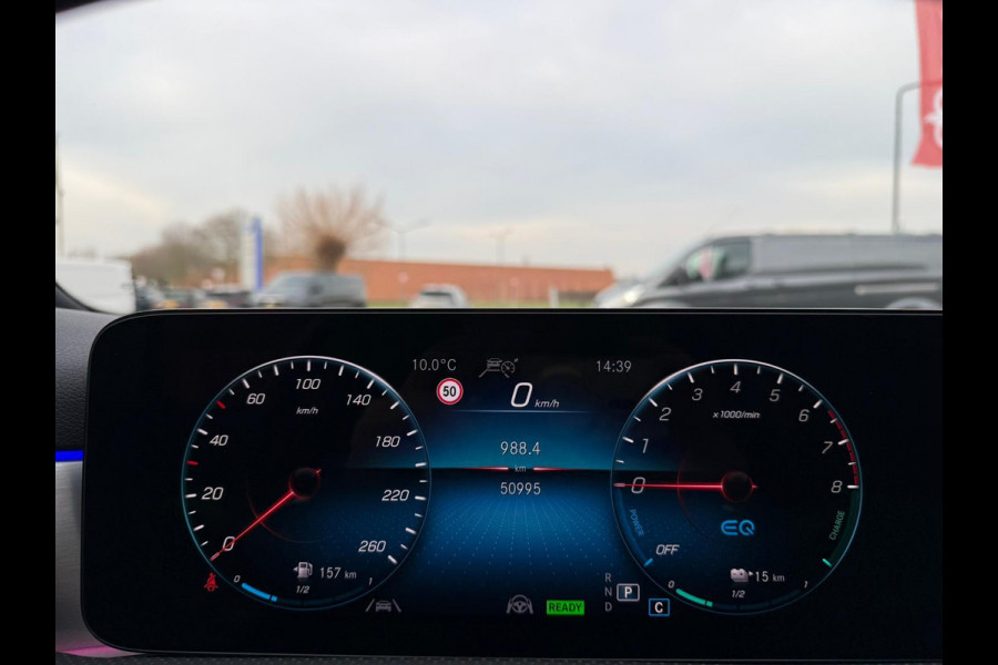 Mercedes-Benz A-Klasse 250 e AMG pakket Panorama