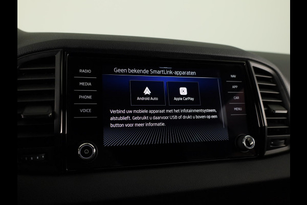 Škoda Karoq 1.5 TSI ACT Sportline Business 150pk | Parkeercamera achter | 18 inch Lichtmetalen velgen | Climatronic |