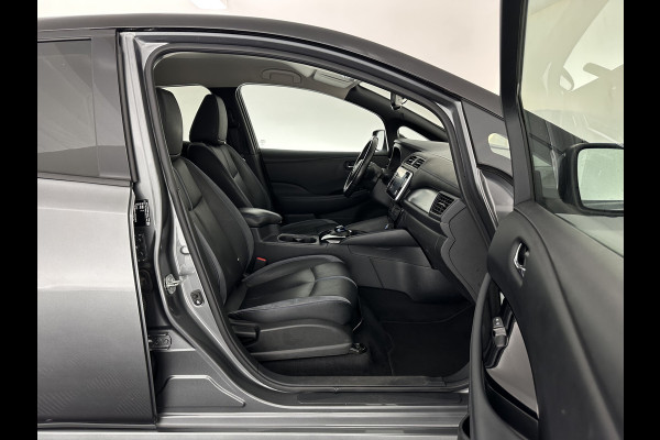 Nissan Leaf e+ Tekna 62 kWh {SOH-93%} (INCL.BTW) Aut.*LEATHER-MICROFIBRE | FULL-LED | ADAPTIVE-CRUISE | BOSE-AUDIO | TOP-VIEW | DAB | KEYLESS | NAVI-FULLMAP | DAB | HEATED-COMFORTSEATS | BLIND-SPOT | PRIVACY-GLASS | 17''ALU*