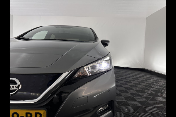 Nissan Leaf e+ Tekna 62 kWh {SOH-93%} (INCL.BTW) Aut.*LEATHER-MICROFIBRE | FULL-LED | ADAPTIVE-CRUISE | BOSE-AUDIO | TOP-VIEW | DAB | KEYLESS | NAVI-FULLMAP | DAB | HEATED-COMFORTSEATS | BLIND-SPOT | PRIVACY-GLASS | 17''ALU*