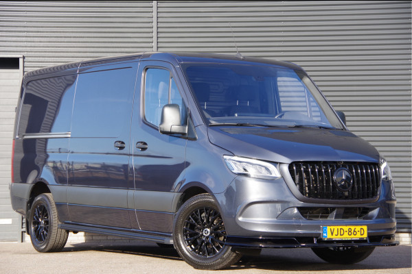 Mercedes-Benz Sprinter 319 3.0 CDI V6 L2H1 3-ZITS, AUT. LED, 3.5T TREKHAAK, MBUX 10'', CAMERA, CRUISE, NAVI, CLIMA, PARKEERSENSOREN