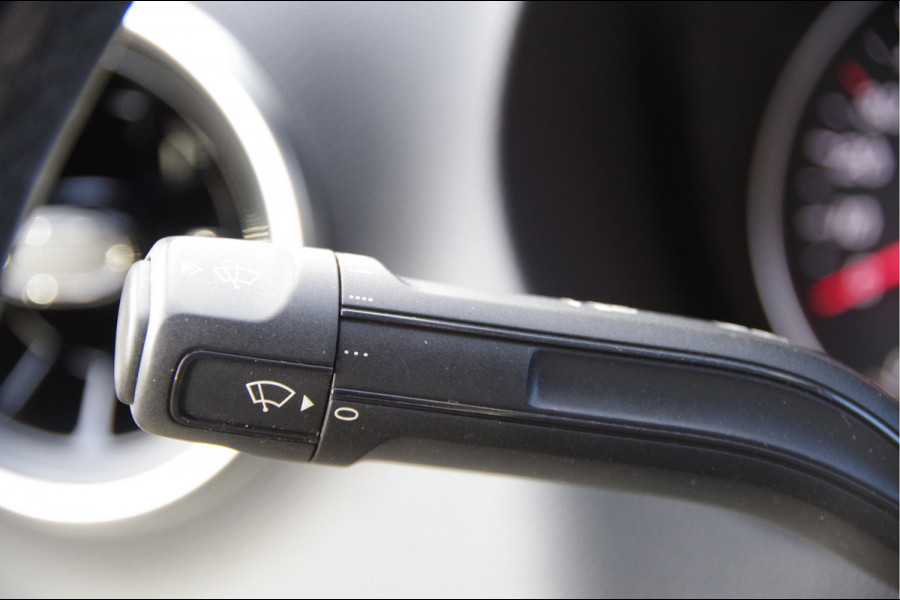 Mercedes-Benz Sprinter 319 3.0 CDI V6 L2H1 3-ZITS, AUT. LED, 3.5T TREKHAAK, MBUX 10'', CAMERA, CRUISE, NAVI, CLIMA, PARKEERSENSOREN