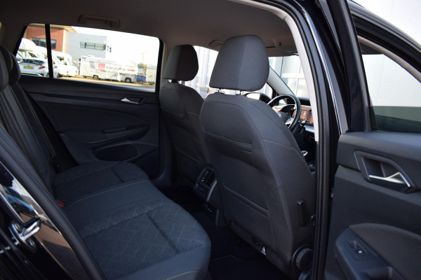 Volkswagen Golf Variant 1.0 TSI Life | Apple CarPlay | ACC | Climate | 17” LM | NAP