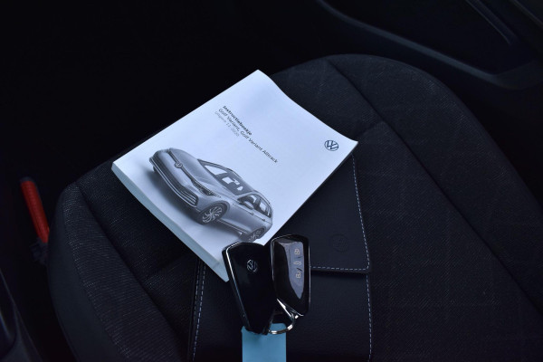 Volkswagen Golf Variant 1.0 TSI Life | Apple CarPlay | ACC | Climate | 17” LM | NAP