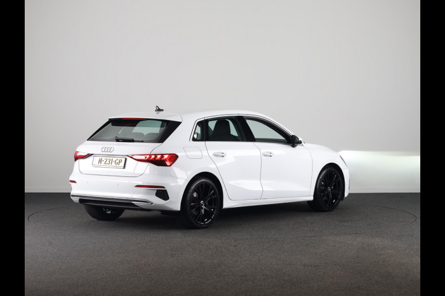 Audi A3 Sportback 35 TFSI Advanced edition 150 pk | Navigatie | Parkleersensoren achter | Adaptieve cruise control | Matrix LED koplampen | Apple Carplay/Android Auto |