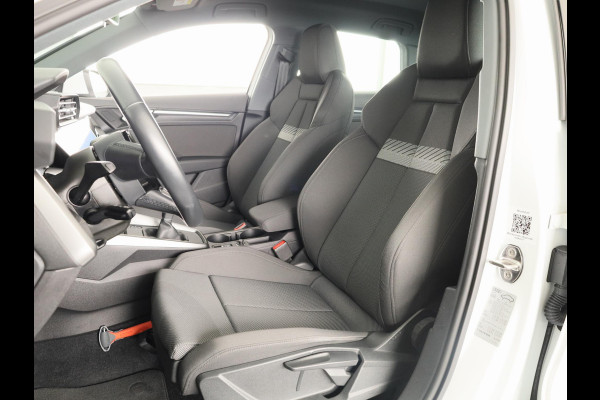 Audi A3 Sportback 35 TFSI Advanced edition 150 pk | Navigatie | Parkleersensoren achter | Adaptieve cruise control | Matrix LED koplampen | Apple Carplay/Android Auto |