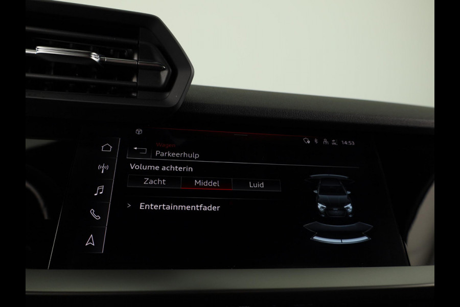 Audi A3 Sportback 35 TFSI Advanced edition 150 pk | Navigatie | Parkleersensoren achter | Adaptieve cruise control | Matrix LED koplampen | Apple Carplay/Android Auto |