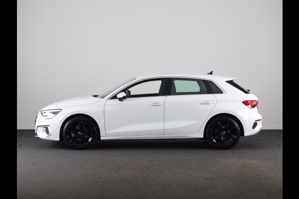 Audi A3 Sportback 35 TFSI Advanced edition 150 pk | Navigatie | Parkleersensoren achter | Adaptieve cruise control | Matrix LED koplampen | Apple Carplay/Android Auto |