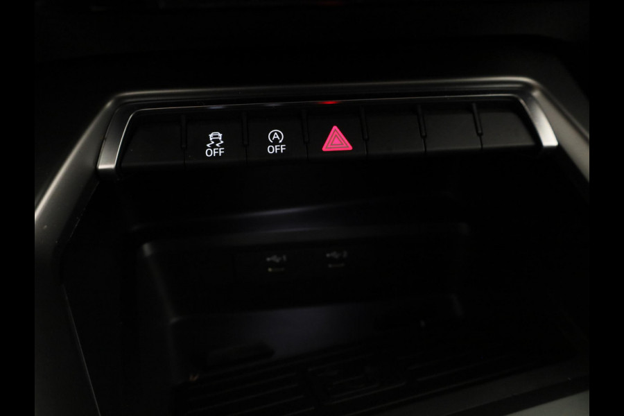 Audi A3 Sportback 35 TFSI Advanced edition 150 pk | Navigatie | Parkleersensoren achter | Adaptieve cruise control | Matrix LED koplampen | Apple Carplay/Android Auto |