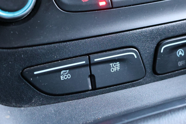 Ford Transit Connect 1.5 EcoBlue L2 120 PK | CarPlay | Camera | Stoelverwarming | Betimmering | PDC V+A | 3-Zitter | Airco | Nieuwe APK | Dealer onderhouden | Euro 6