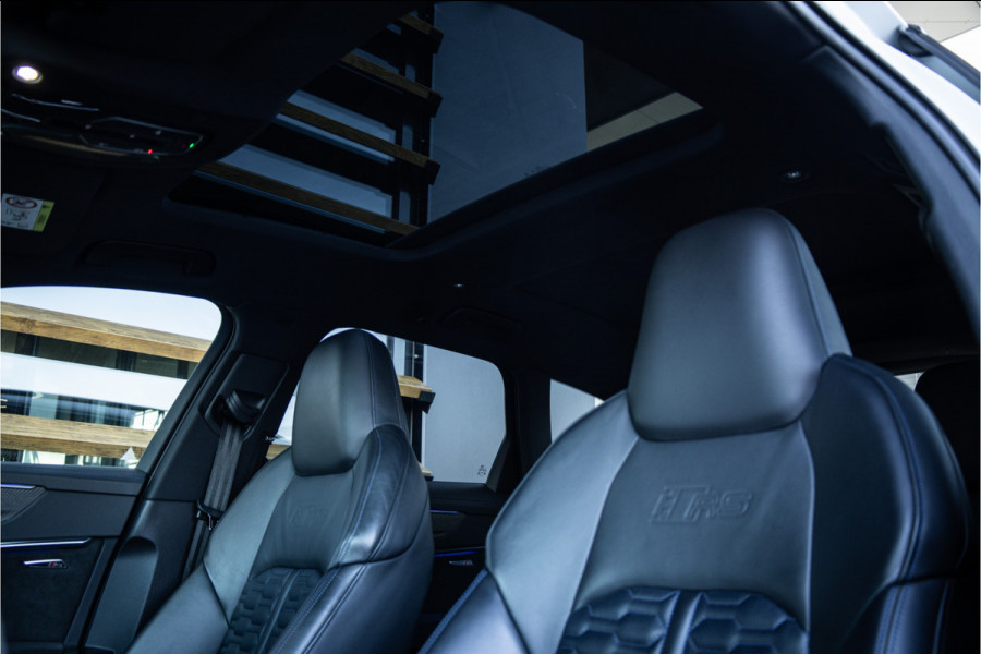 Audi RS6 C8 Avant 4.0 TFSI Quattro 740PK - RS Dynamic+ | 25jahre | Akrapovic | Keramisch | 3D Camera